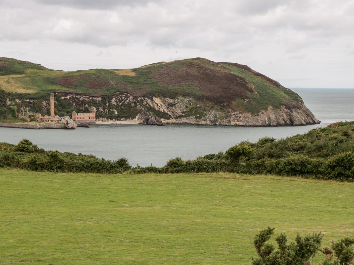 Porthwen Lodge Amlwch Buitenkant foto